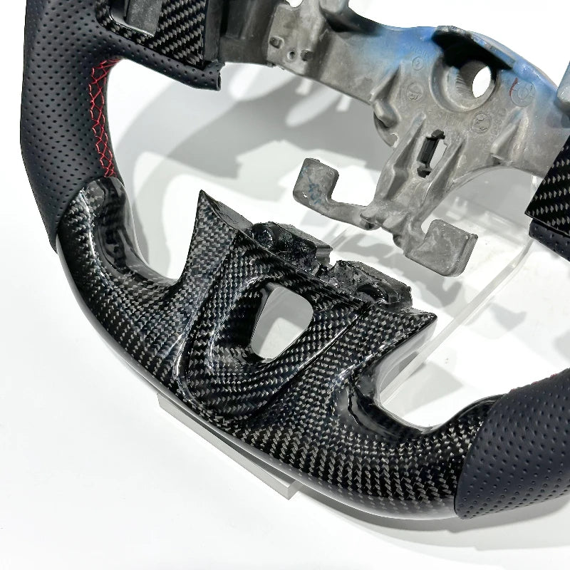 High-quality Glossy Carbon Fiber Steering Wheel for Renault Megane 3 3RS