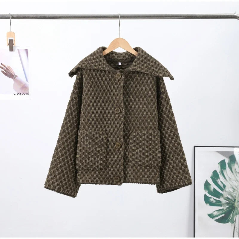 Fashion Lapel Plaid Knit Cardigan Women Loose Single Breasted Pocket Warm Jackets 2025 Autumn Winter Chic Lady Knitwear New Coat