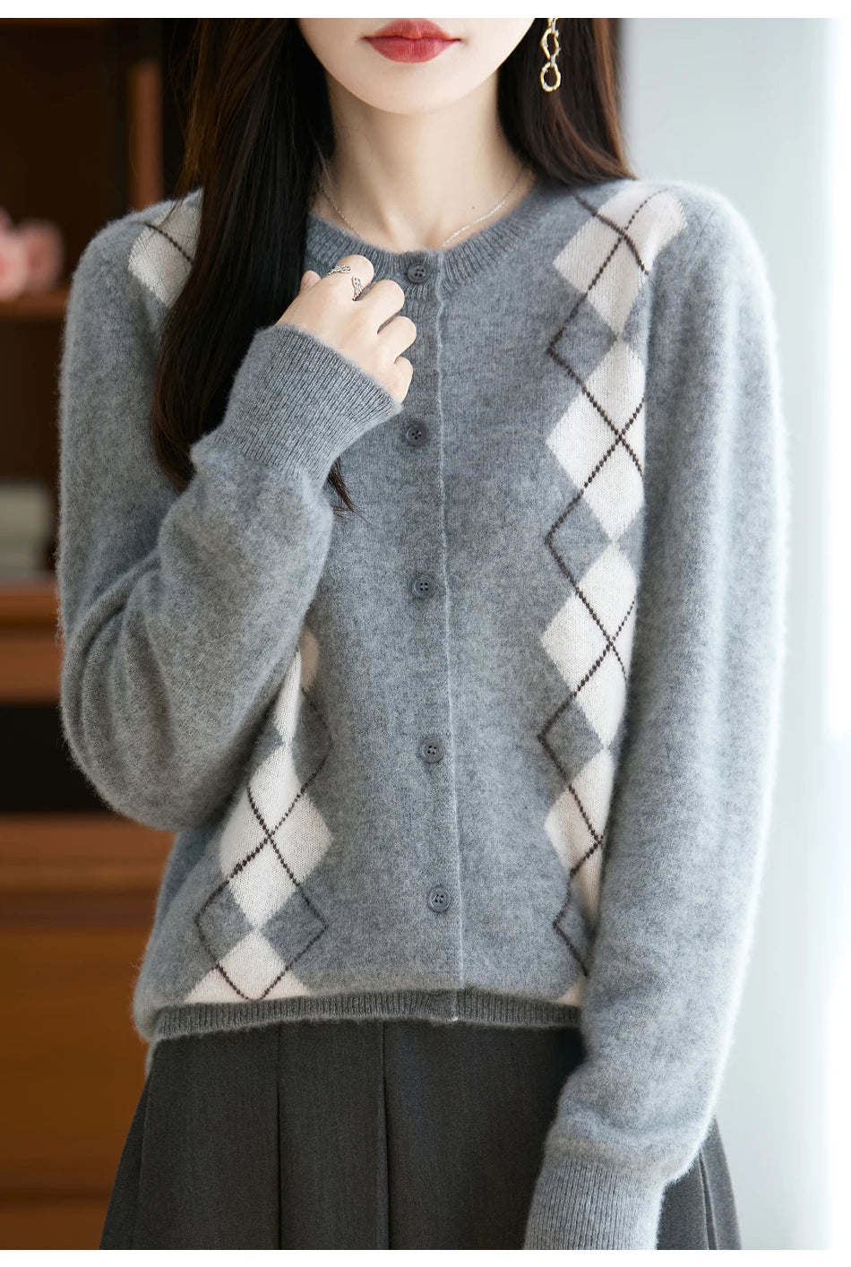 Quality Women's 100% Merino Wool O-neck Diamond Grid Jacquard Cardigan Autumn Winter Casual Sweater Basic Simple Comfort Knitted
