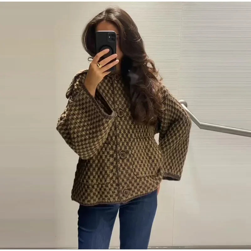 Fashion Lapel Plaid Knit Cardigan Women Loose Single Breasted Pocket Warm Jackets 2025 Autumn Winter Chic Lady Knitwear New Coat