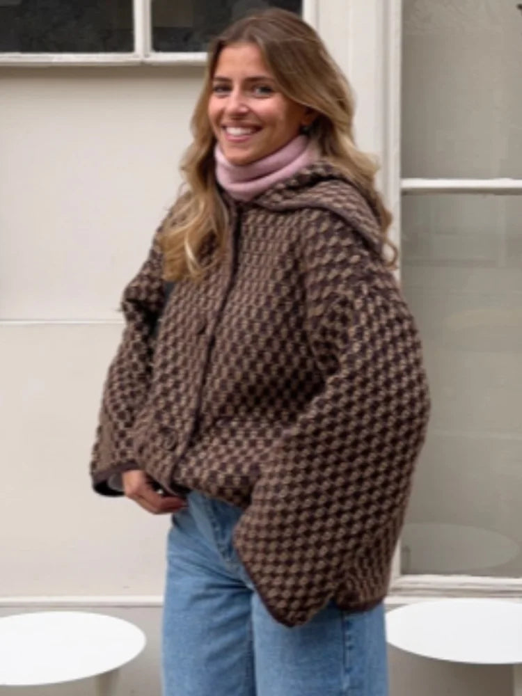 Fashion Lapel Plaid Knit Cardigan Women Loose Single Breasted Pocket Warm Jackets 2025 Autumn Winter Chic Lady Knitwear New Coat