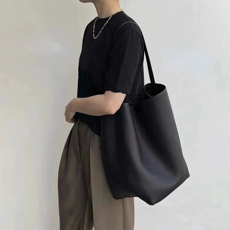 Minimalist Bucket Handbag Tote Bag PU Leather Commuter Shoulder Bag Large Capacity Autumn Winter Fashion Simple Women's Bag