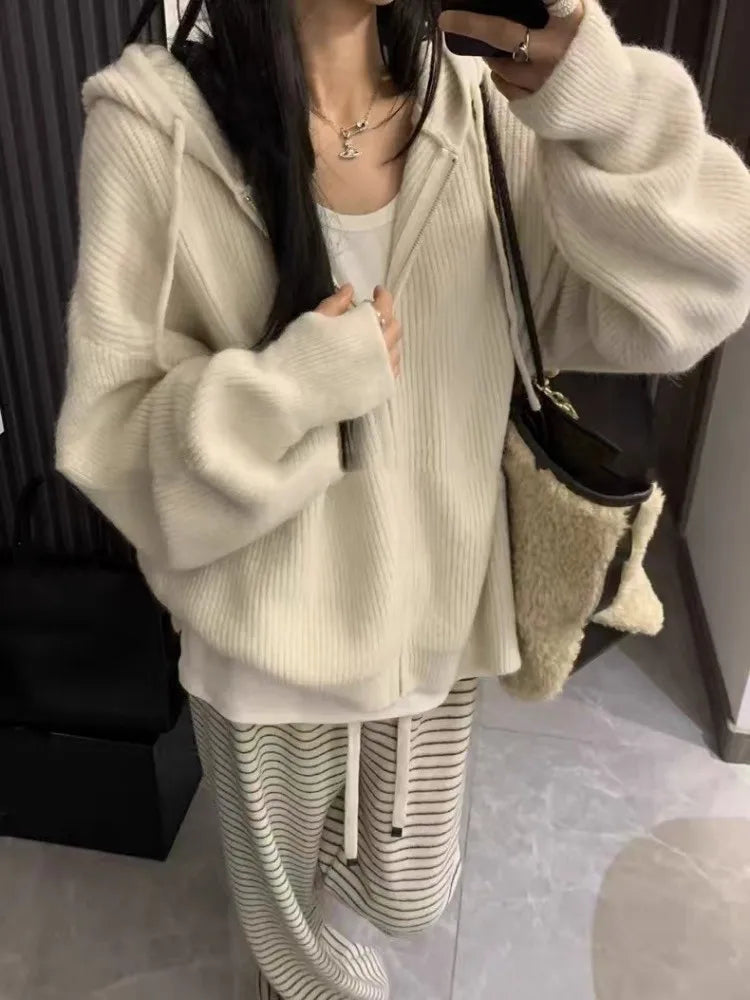 High-end zipper hooded pure cashmere knitted cardigan women's autumn and winter loose woolen coat hoodie and wool jacket
